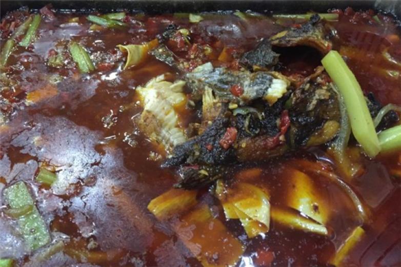 巫山小鎮(zhèn)烤魚麻辣香鍋