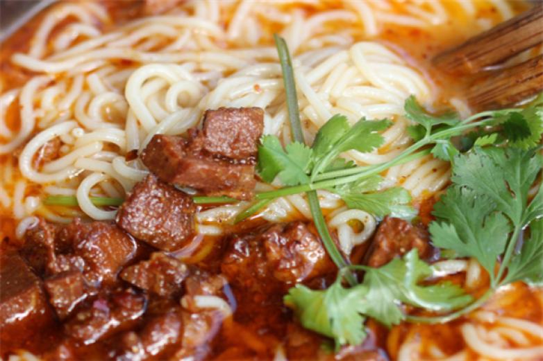 王大嘴過橋米線