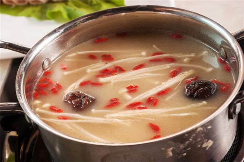 渝簽來了旋轉(zhuǎn)小火鍋