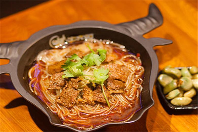 牛大膽香辣拌面