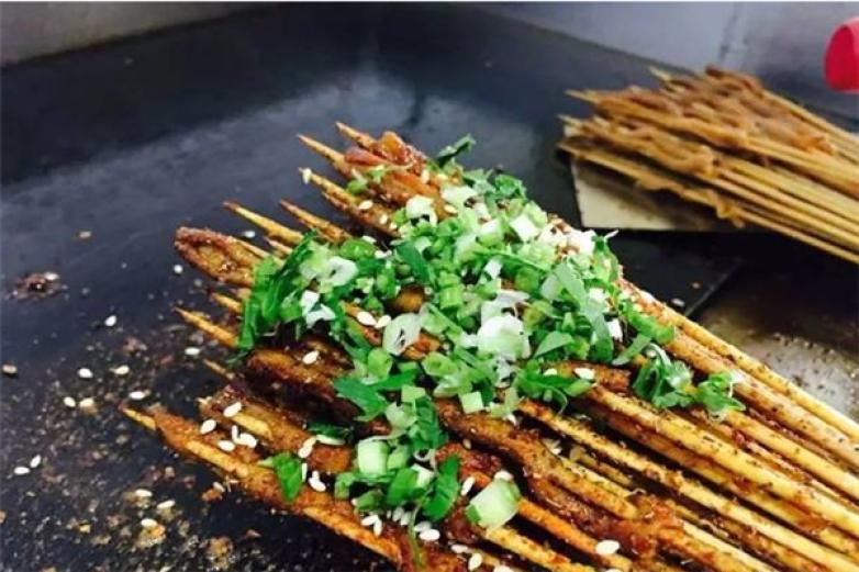 關(guān)小鴨鐵板鴨腸