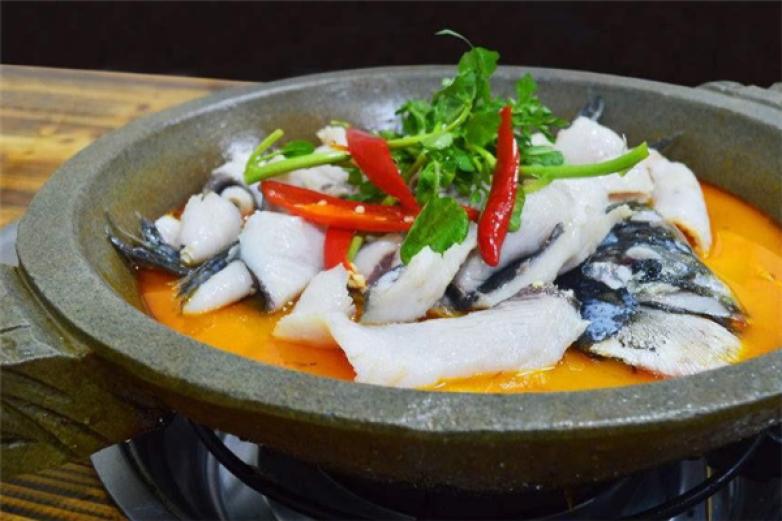 云南撫仙石鍋魚