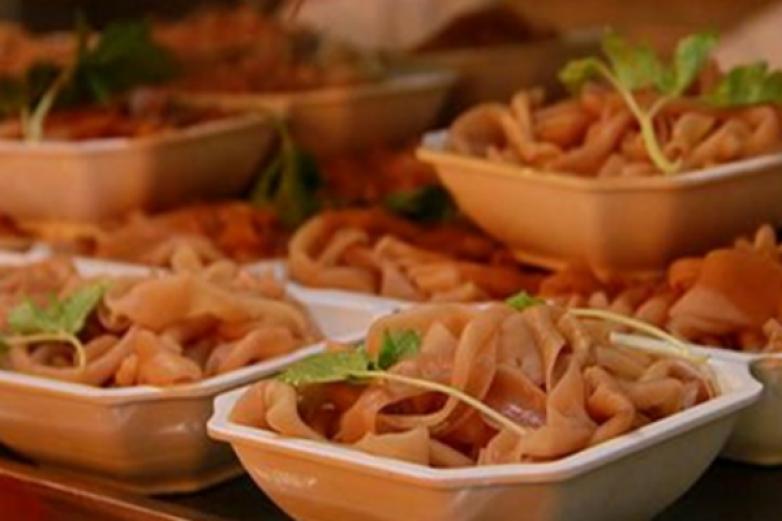 楊百味九尺鴨腸王