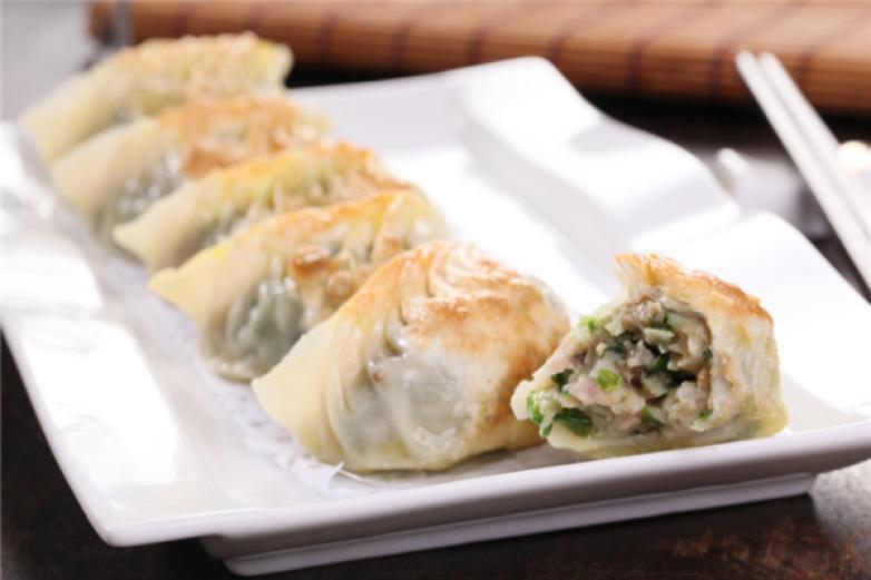 滋煎網(wǎng)紅煎餃