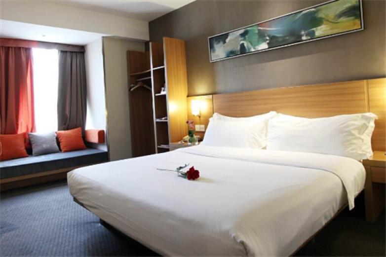 雅柏國(guó)際大酒店