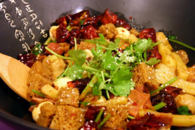 蘑菇坊麻辣香鍋