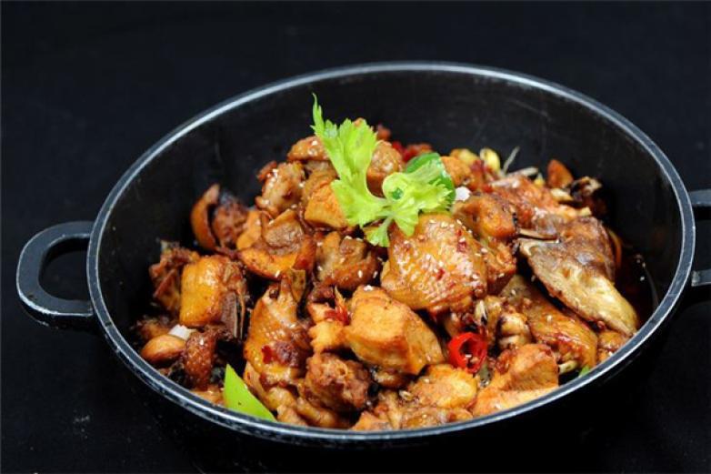 鍋鍋香重慶雞公煲