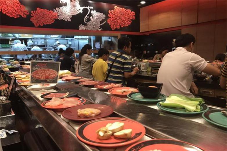 牛魔王回轉(zhuǎn)火鍋