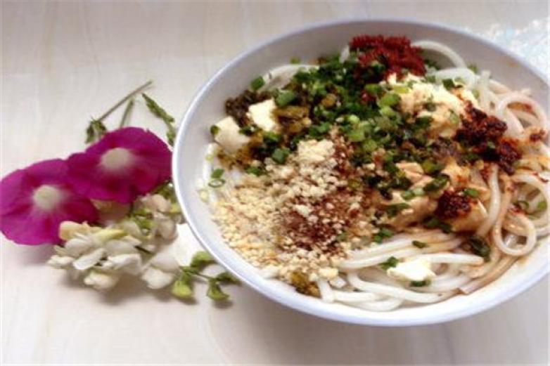 得勝橋豆花米線