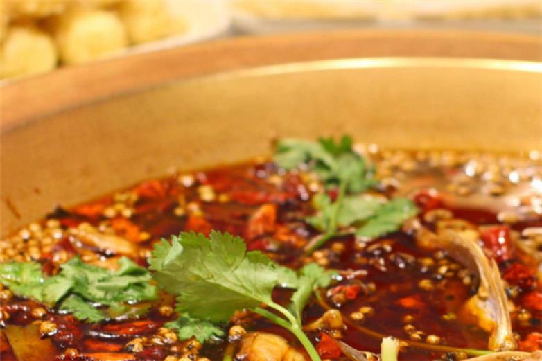 老城區(qū)小郡肝串串香火鍋