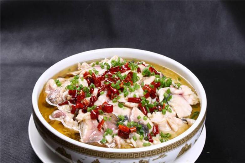 巴鄉(xiāng)石鍋魚