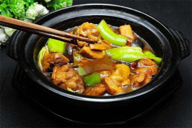 陽(yáng)光100黃燜雞