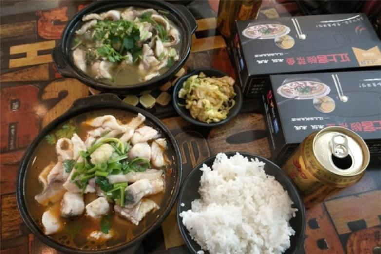 江上客酸菜魚米飯