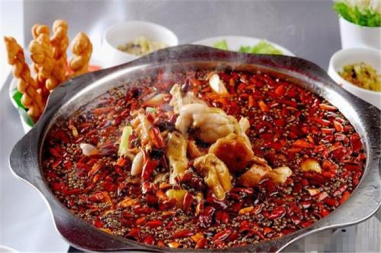 一花一葉美蛙魚(yú)頭老火鍋