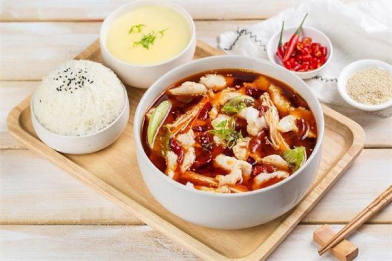 魚票酸菜魚米飯