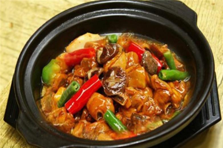 魯氏黃燜雞米飯