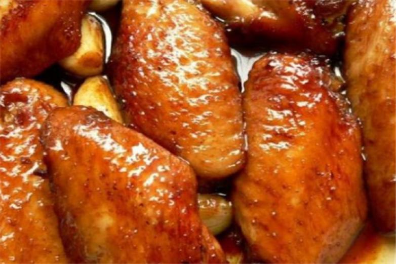 滿口香雞翅包飯