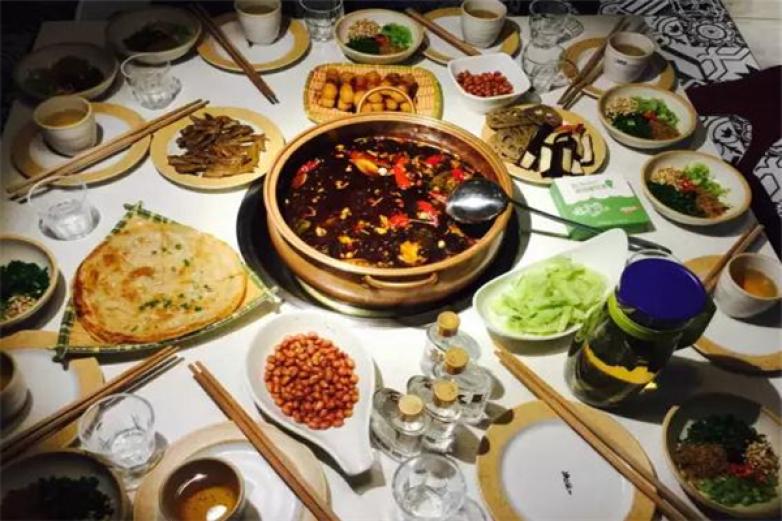 漁間道藤椒魚火鍋