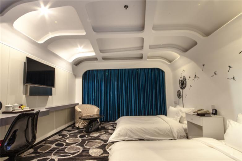 斯奇恩主題酒店