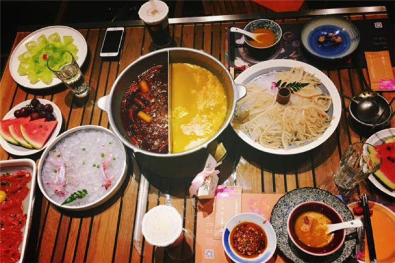 艷臺灣火鍋