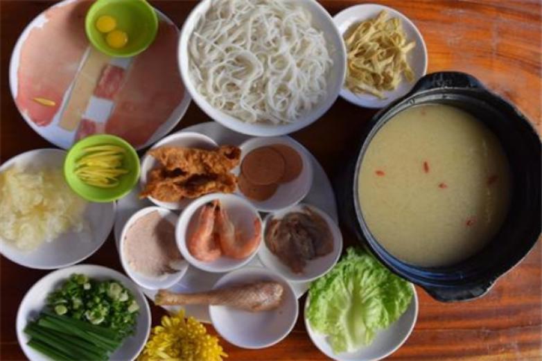 云云香過(guò)橋米線