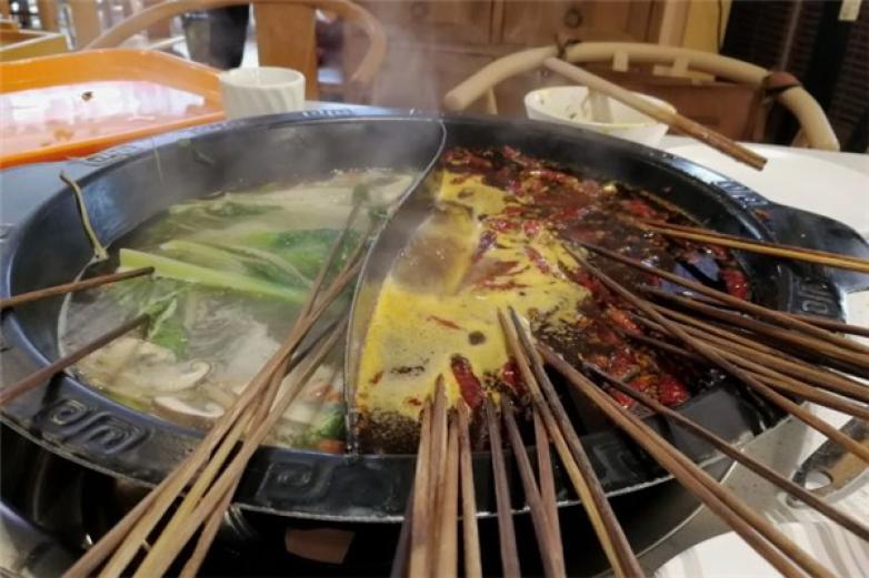 成妖精火鍋串串