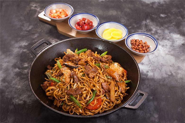 春之水鐵鍋燜面