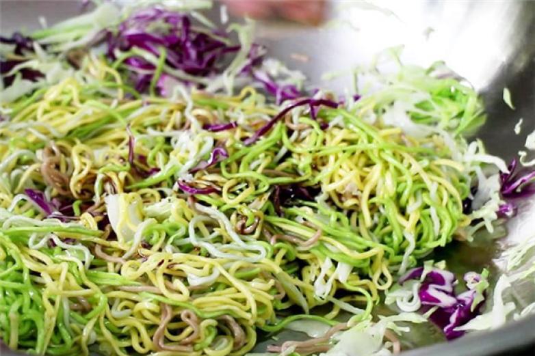 七彩堂彩色營(yíng)養(yǎng)面