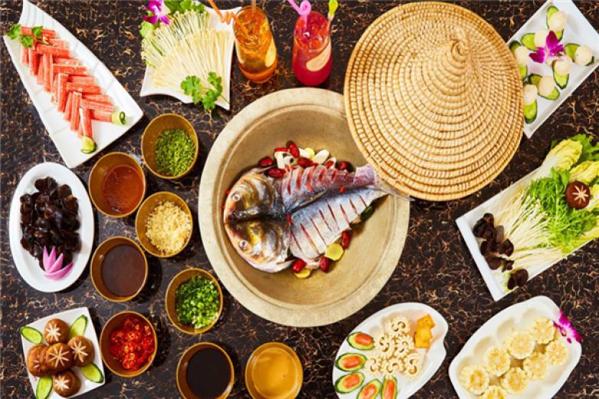 魚上鮮蒸汽石鍋魚