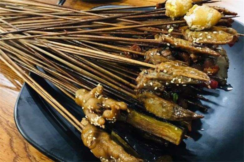 拾玖廣油炸串串