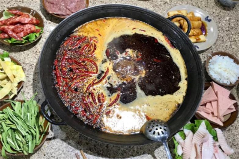 堂客土灶老火鍋