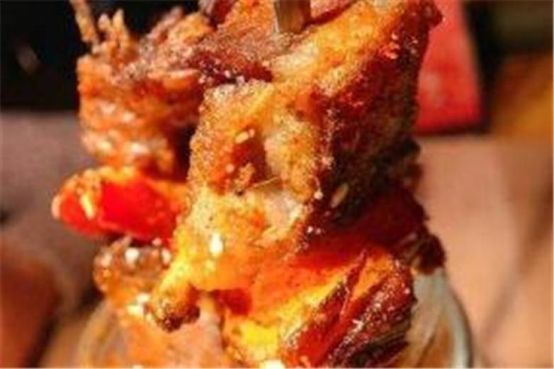 熱蟹沸騰美式海鮮餐廳