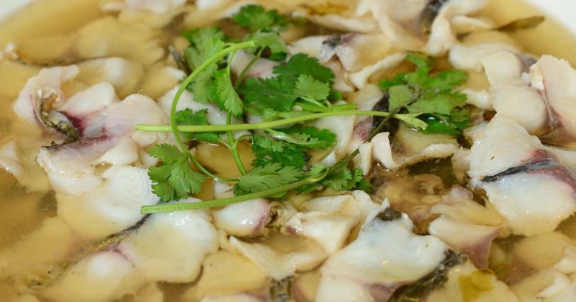 年年余酸菜魚(yú)