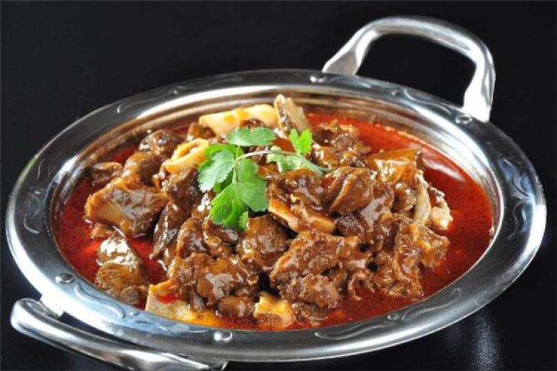 粵潮牛肉火鍋店