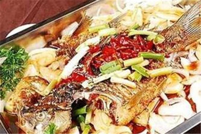 魚味無(wú)窮醉爐烤魚
