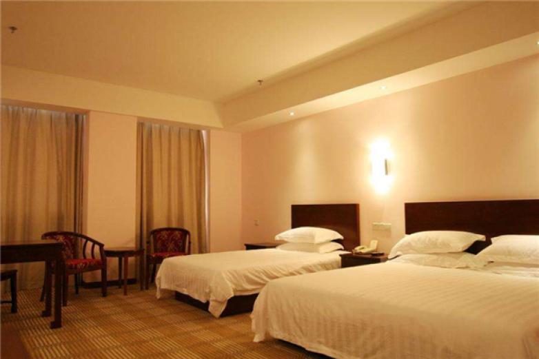 愛莎金煦全套房酒店