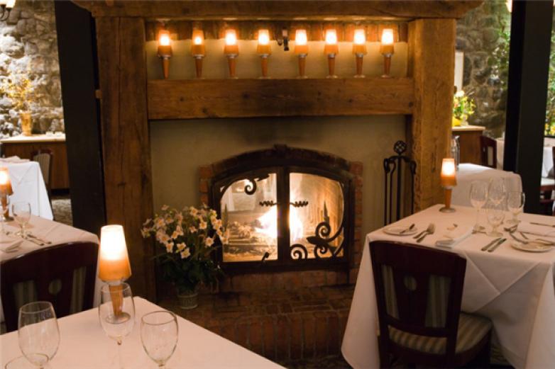 火車(chē)頭法國(guó)西餐廳