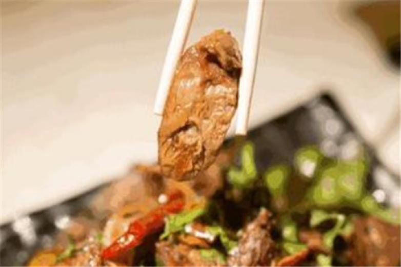 黃記憨逗逗鹵味