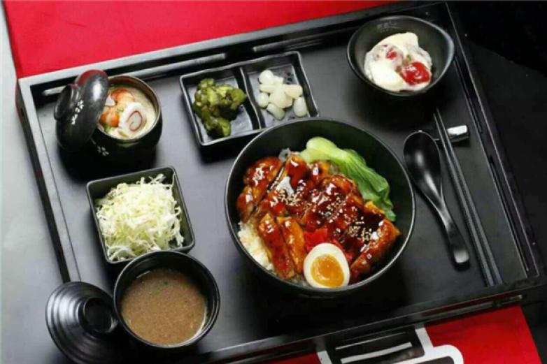 桃福井定食餐廳