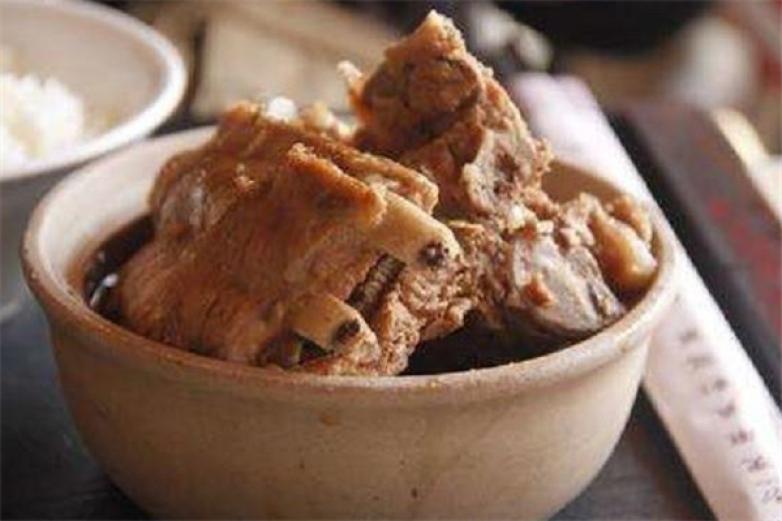 寶福榮排骨米飯