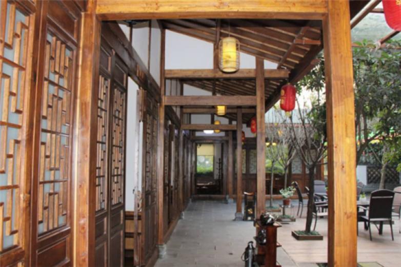 小龍江苑生態(tài)火鍋