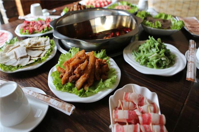 兄弟龍蝦老北京羊蝎子火鍋