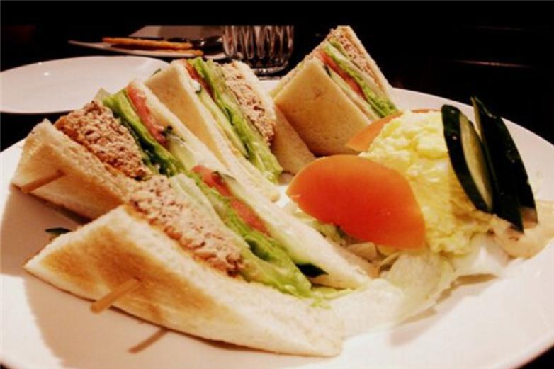 巴薩客西式簡(jiǎn)餐