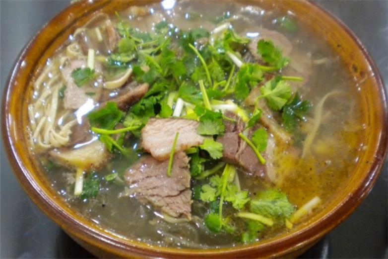 味鼎天牛肉湯