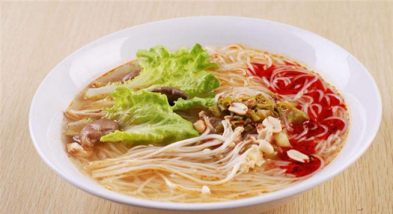 初戀橙子羊肉米線