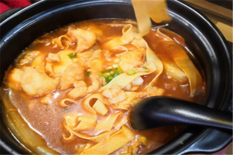 喵里喵氣啵啵魚(yú)