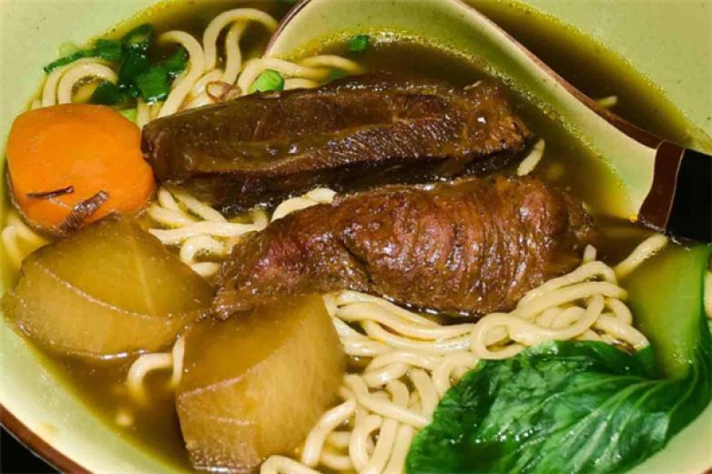 小牛匠臺(tái)灣牛肉面