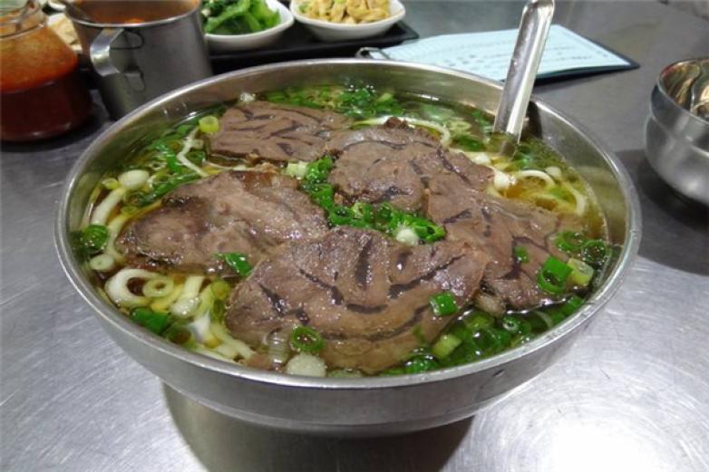 林東芳牛肉面