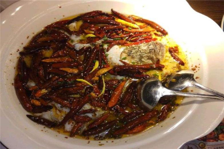膜拜鱸漁酸菜魚(yú)