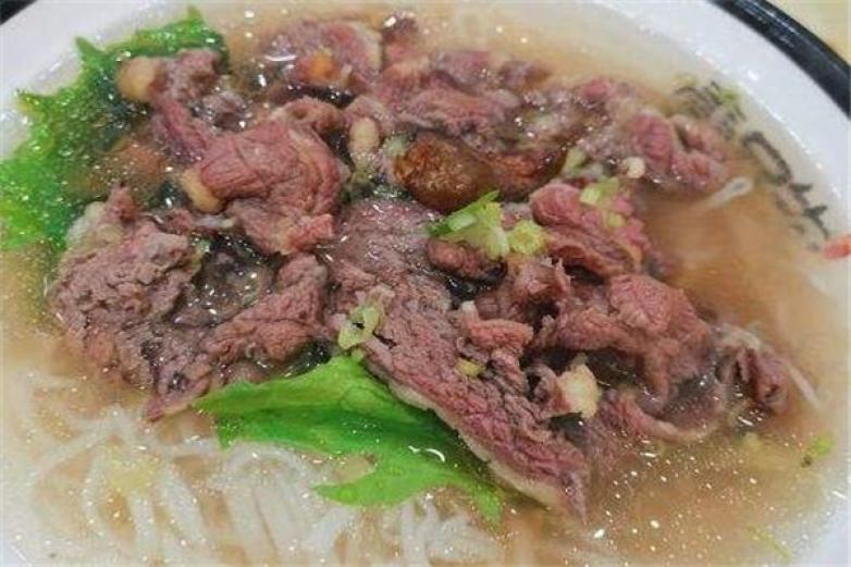 ?壹只牛牛肉粿條湯